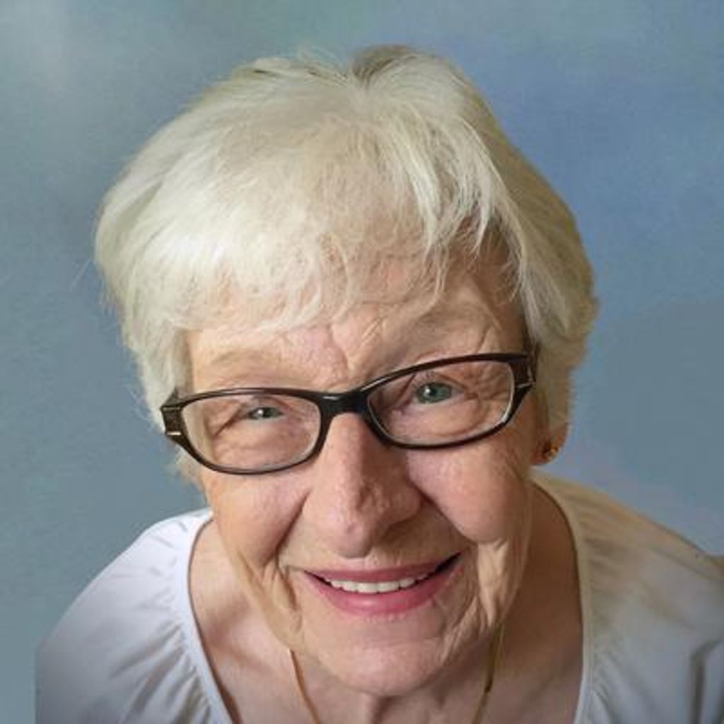 Charlotte Lorraine Lutz Profile Photo