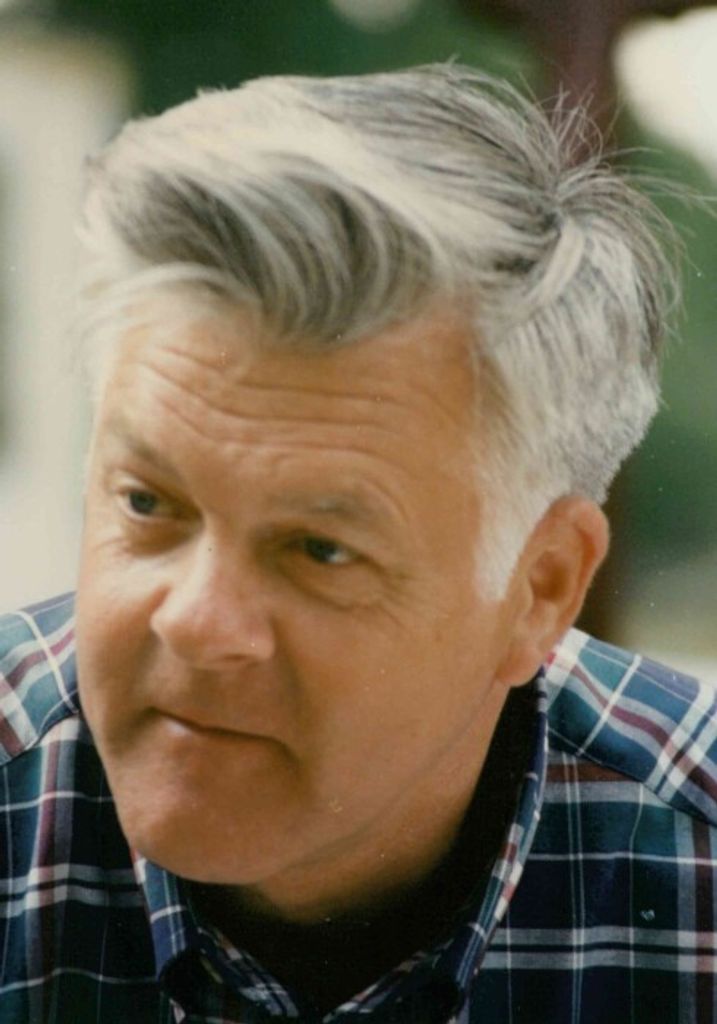 Richard L. "Dick" Pavey