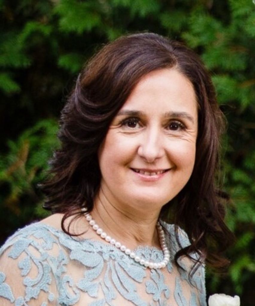 Ana Cristina Decastro Profile Photo