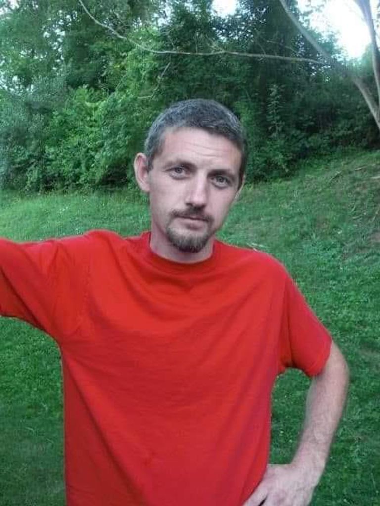 Lacey Sexton Ii Profile Photo