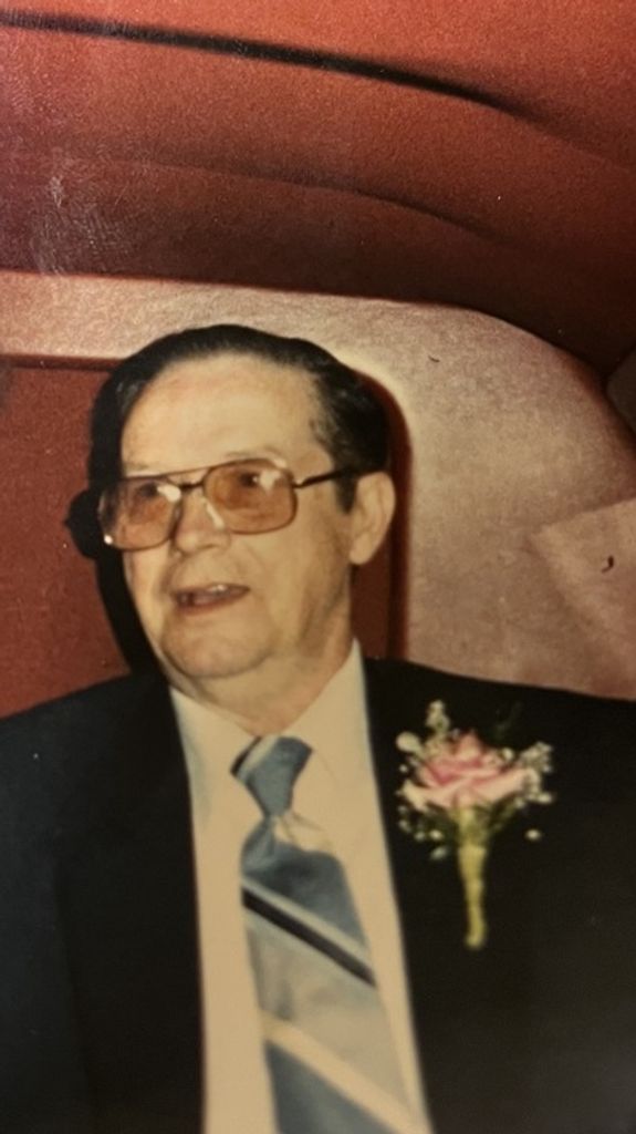 Joe Alexander Profile Photo