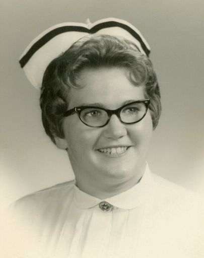 Phyllis Jordan photo gallery thumbnail 23 of 76