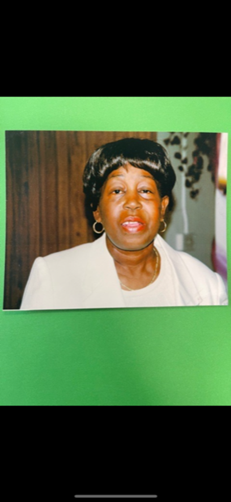 Mrs. Shirley Mcmillan Profile Photo