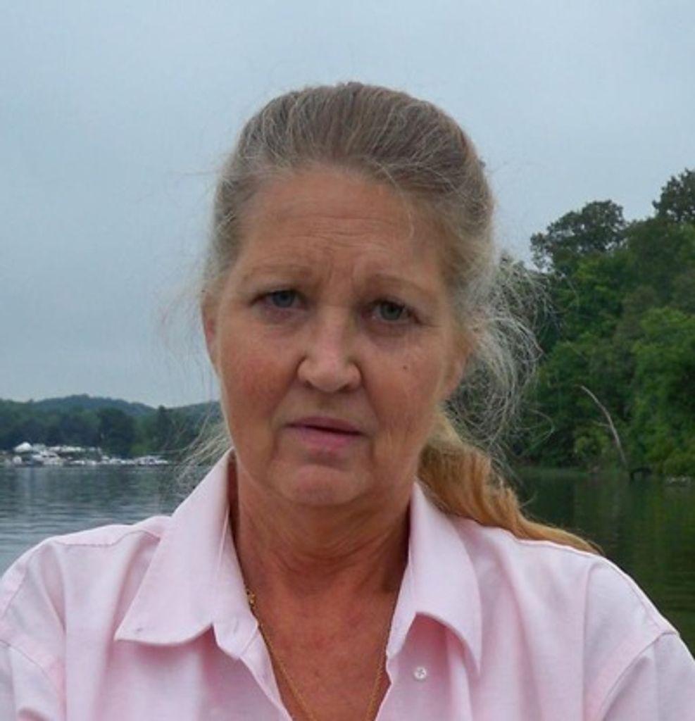Teresa Lynn Johnson Profile Photo
