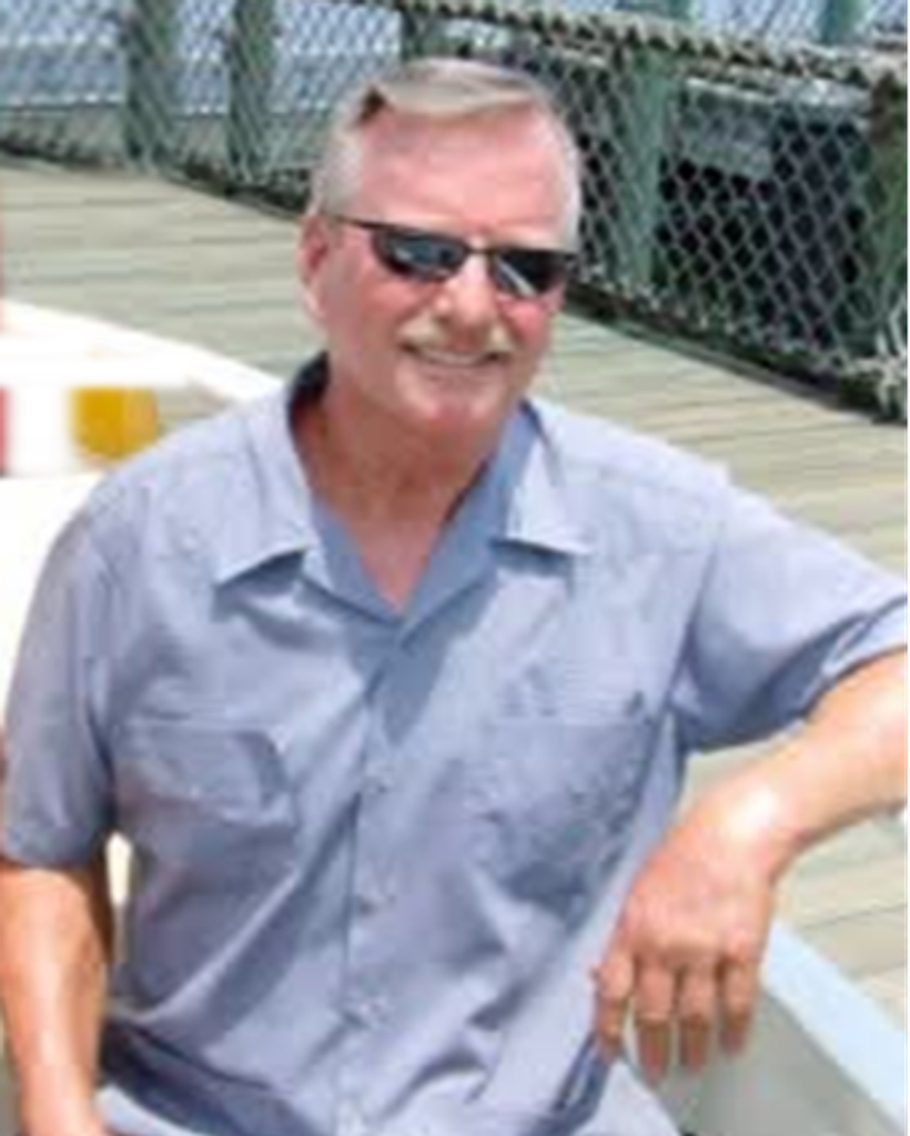 Robert "Bob" Thiebeau