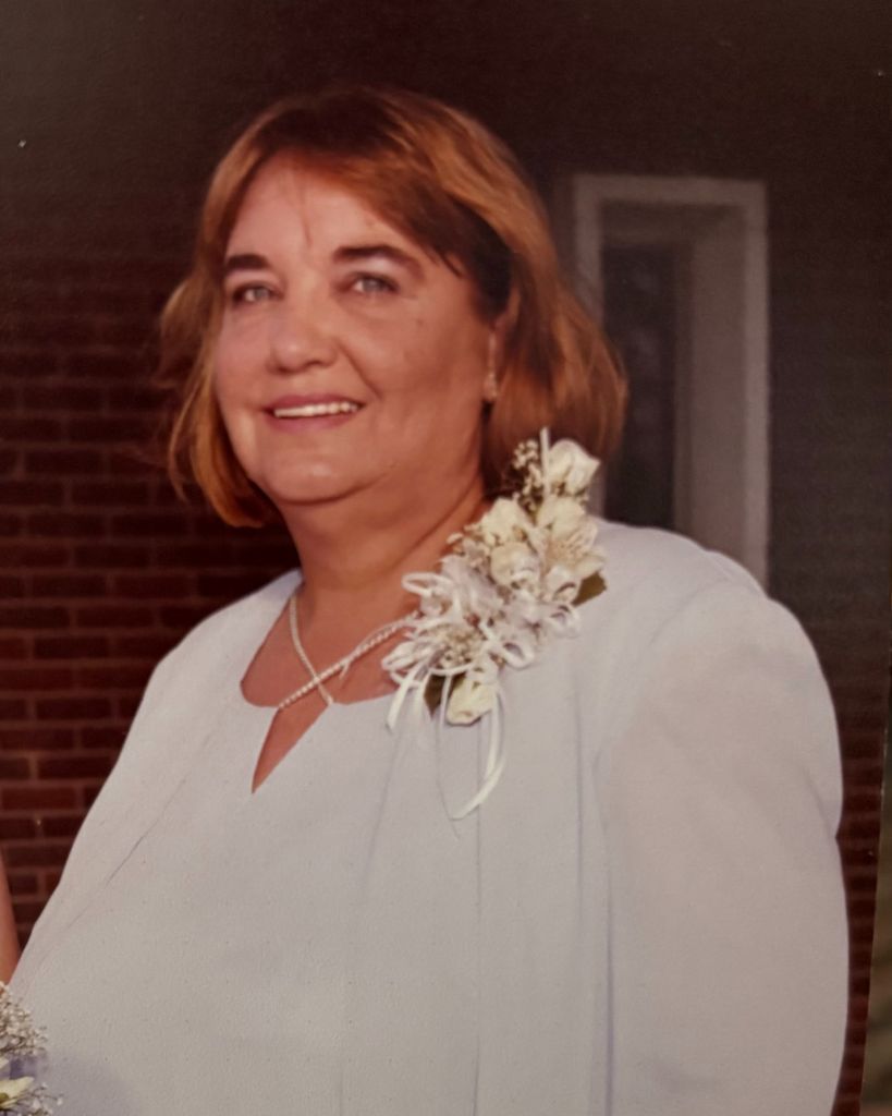 Paula DeMontmollin Profile Photo