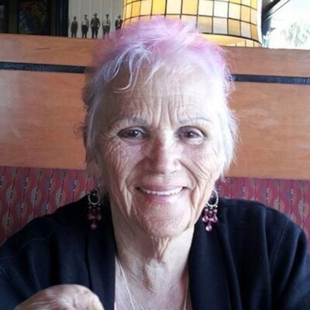 Evelyn Brewer Profile Photo