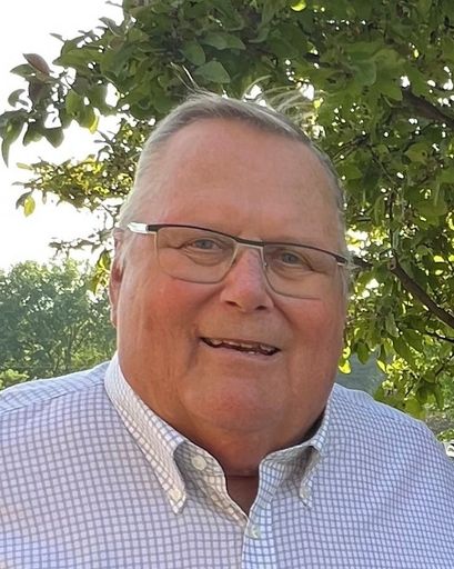 John E. Wells's obituary image