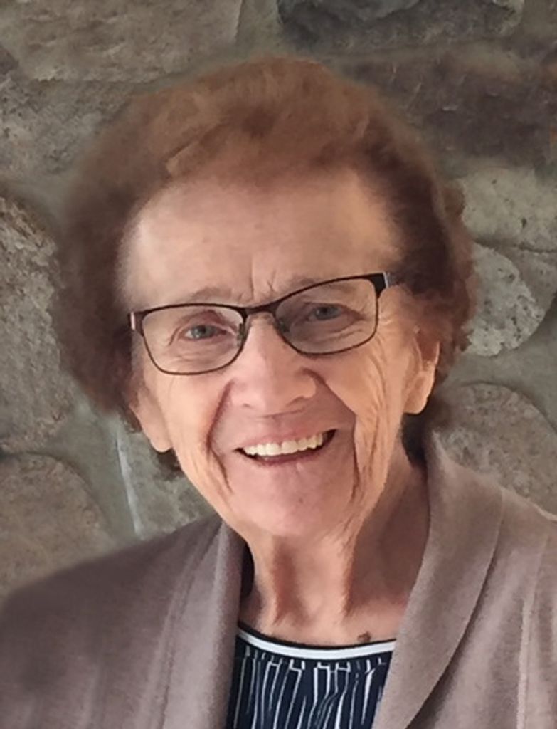Elaine Gunderson Profile Photo