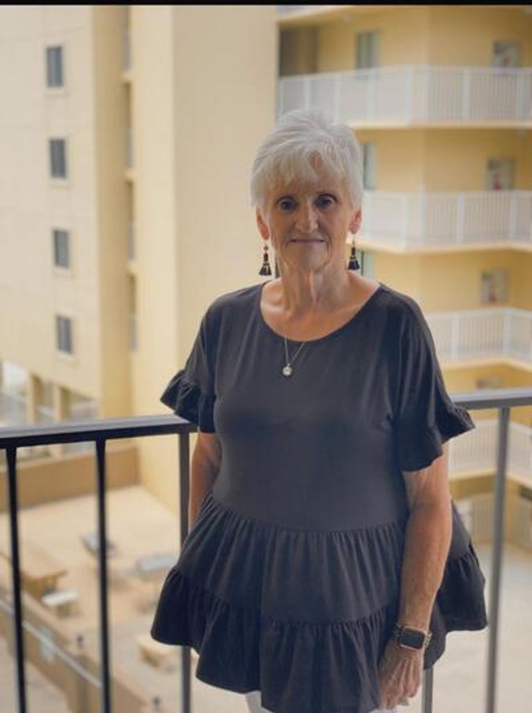 Deborah Avery Profile Photo