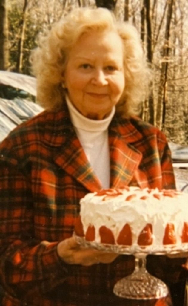 Sophie F. Hoff Profile Photo