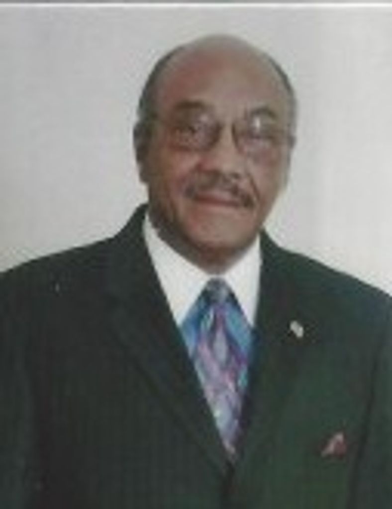 Carl Davis, Jr. Profile Photo