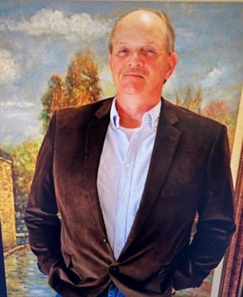 Bruce Edward Maxa Profile Photo
