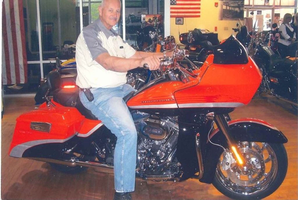 Roy W Pierce Profile Photo