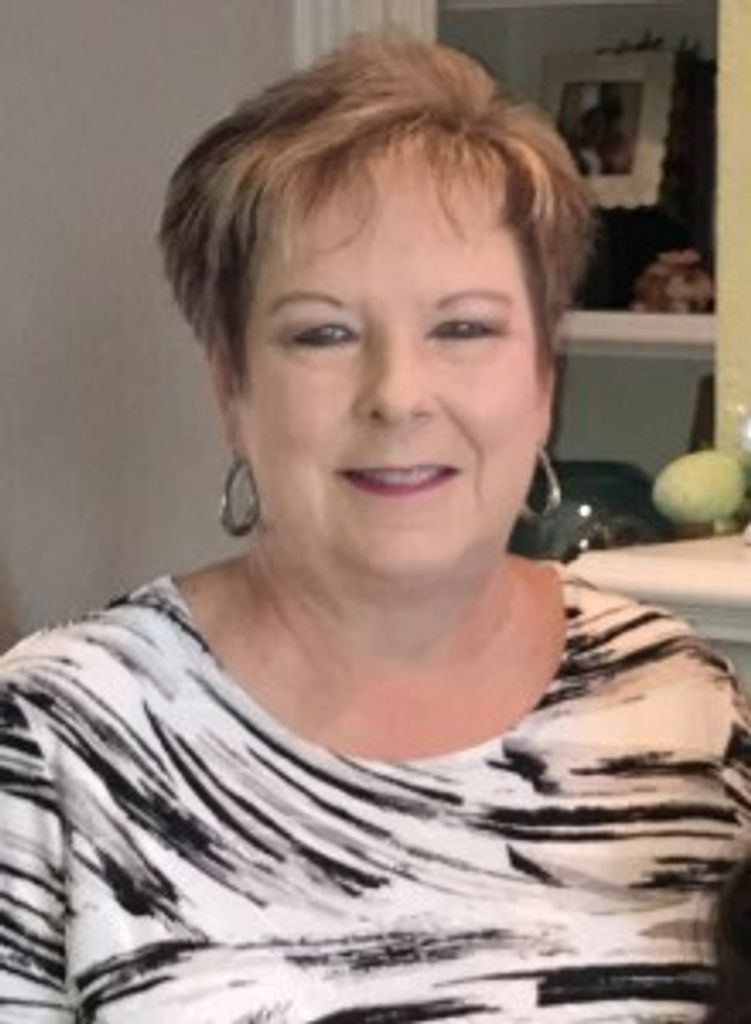 Carol Lee Phares Profile Photo