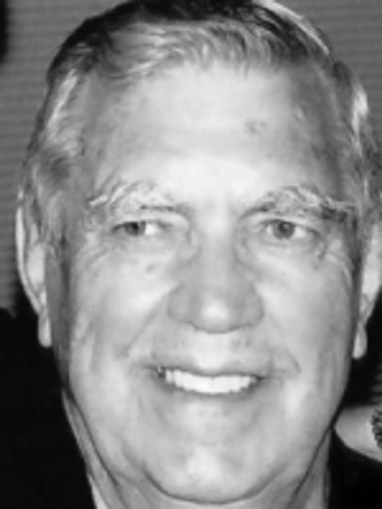 Lee Cheek,  Jr.