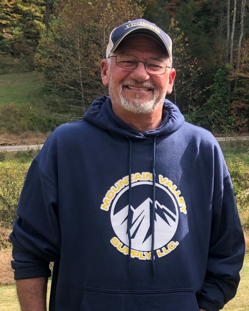 Patrick Lee Combs Profile Photo