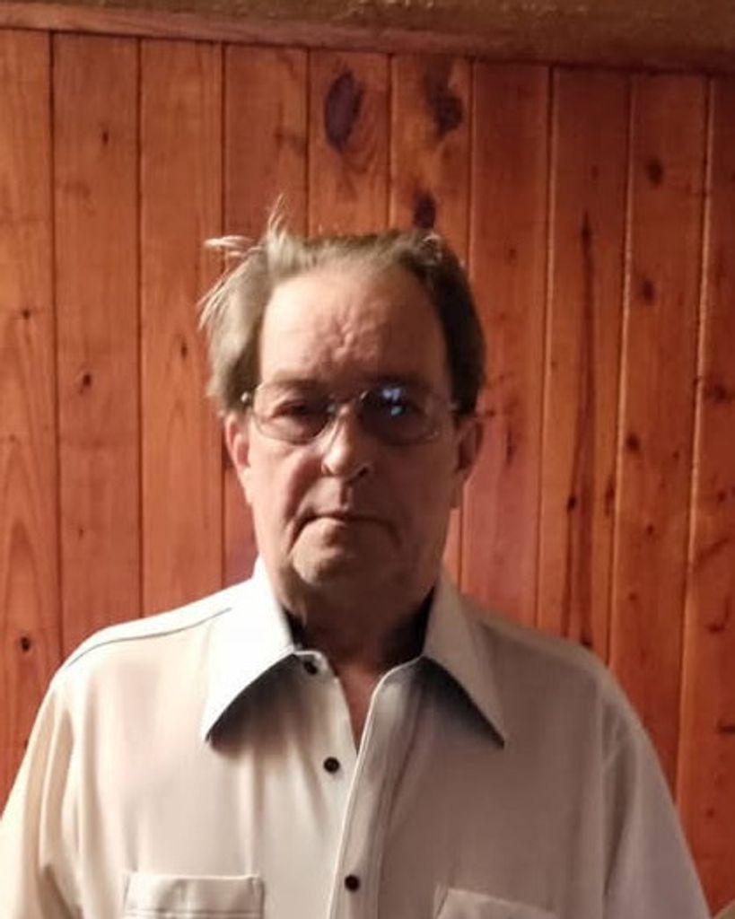 Robert Edward Wood Profile Photo