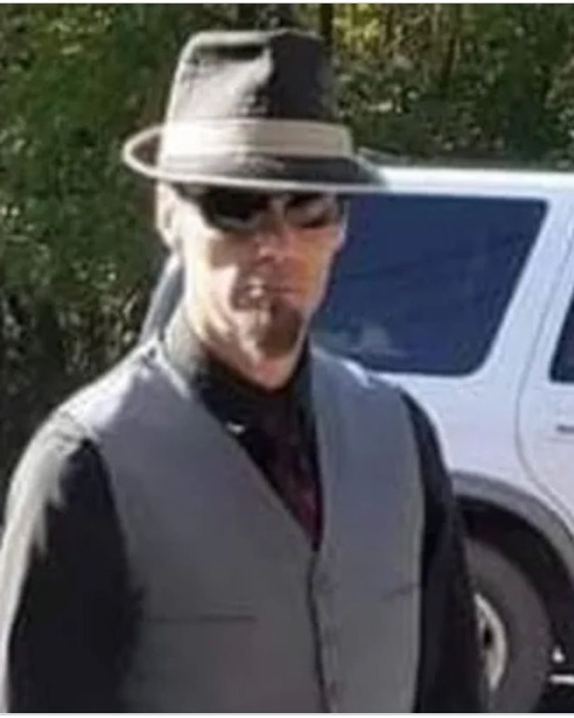 Damien Anderson Lewis