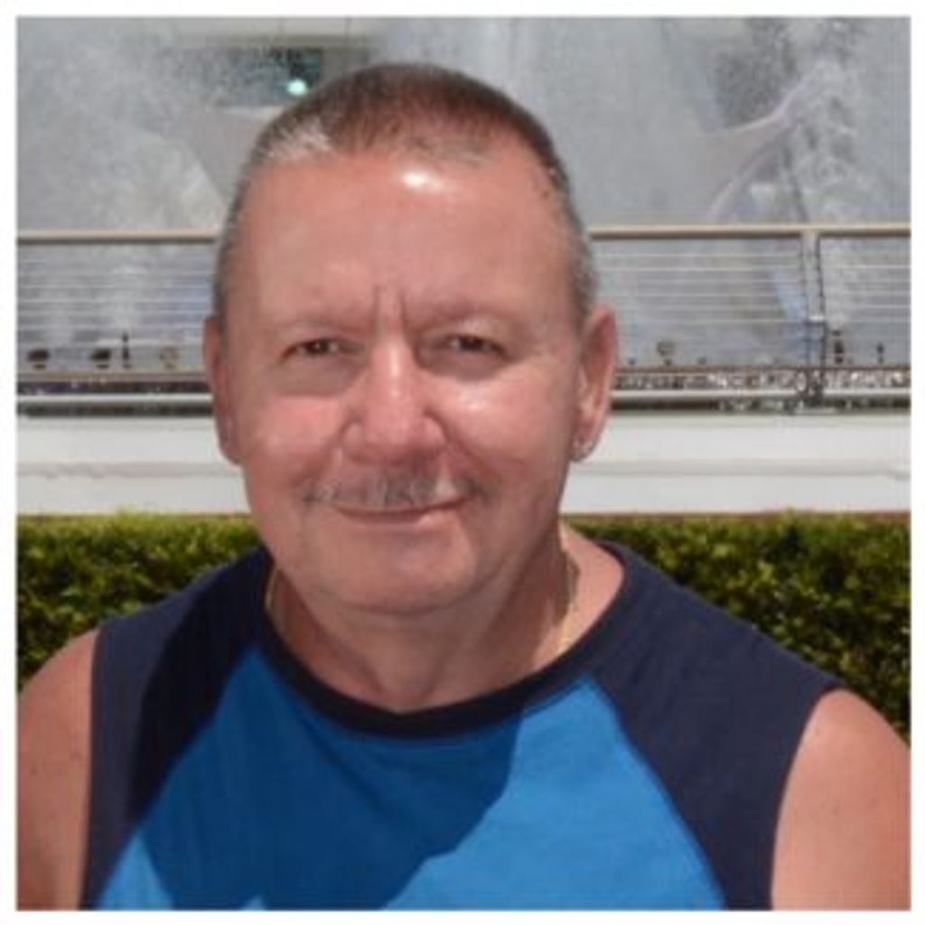 Robert J. Hanson Profile Photo