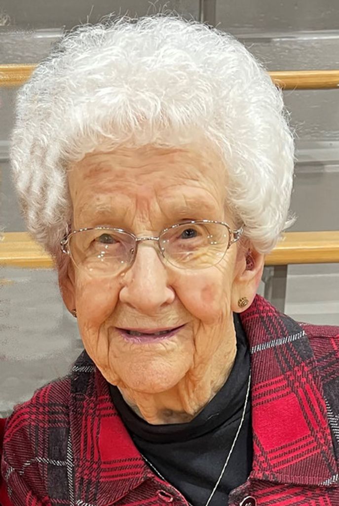 Evelynne Mae Moses Profile Photo