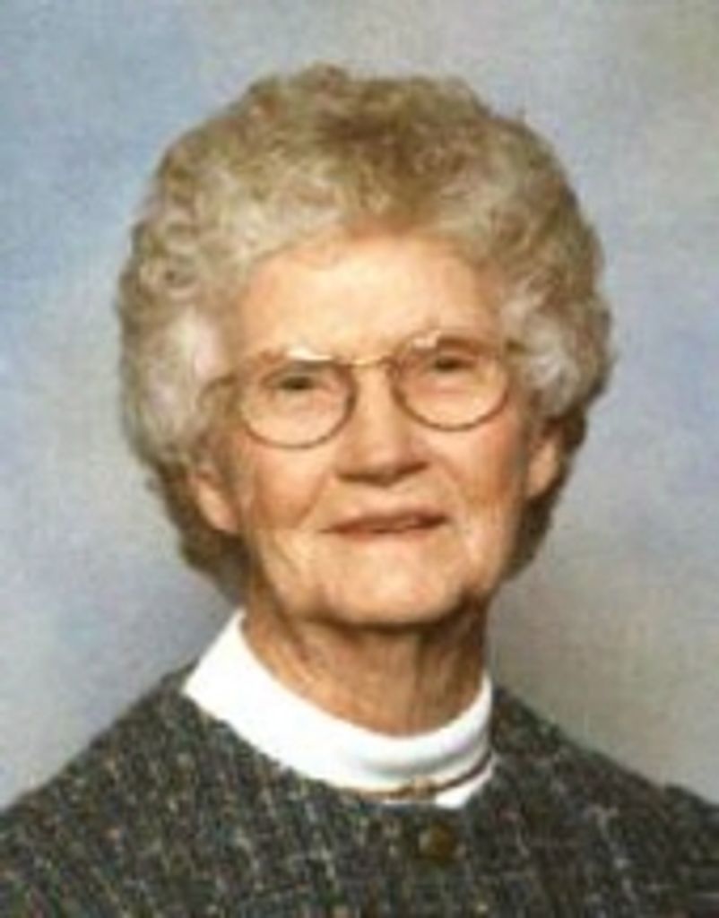 Pauline Tipton