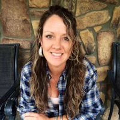 Betsy Maria Kiss Profile Photo