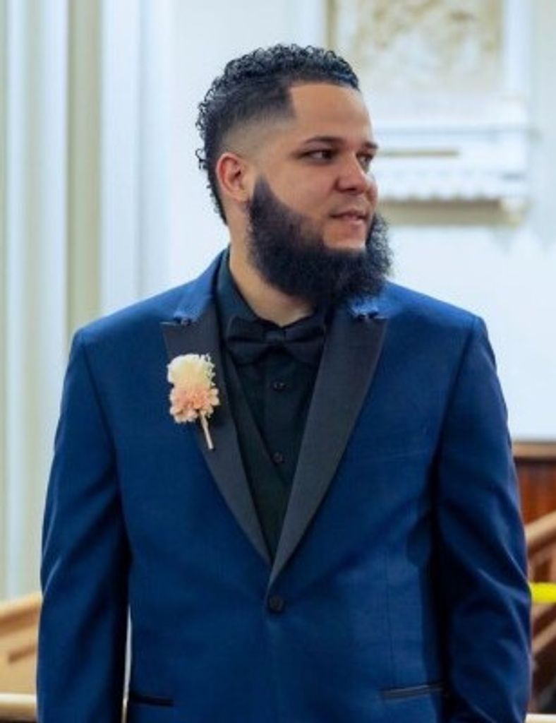 Dioby "Carlos" Garcia Torres Profile Photo