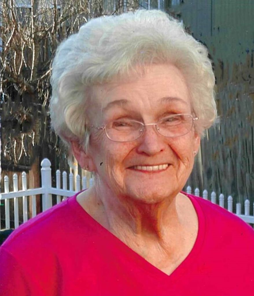 Anna Mae (Halbert)  Fudge Profile Photo