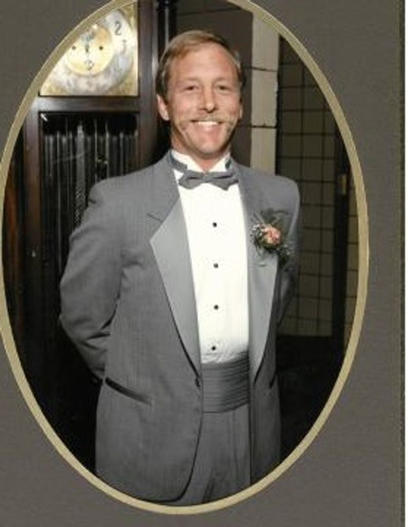 Mark Paul Newton