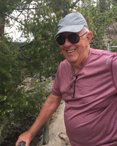 Robert R. Pritchard's obituary image