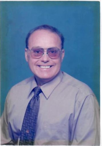 Robert Beverly, Jr. Profile Photo