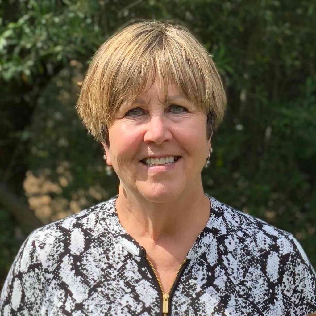 Jan Bennett Minatre Profile Photo