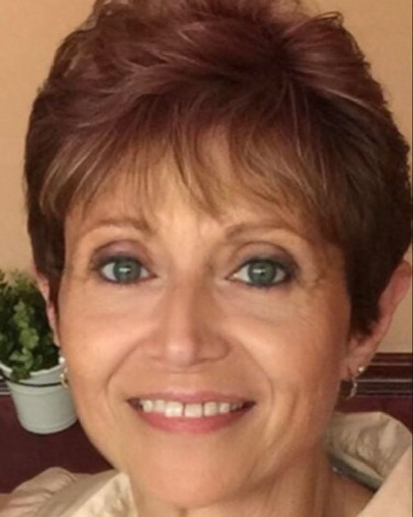 Holly Marie Gordon-Ring