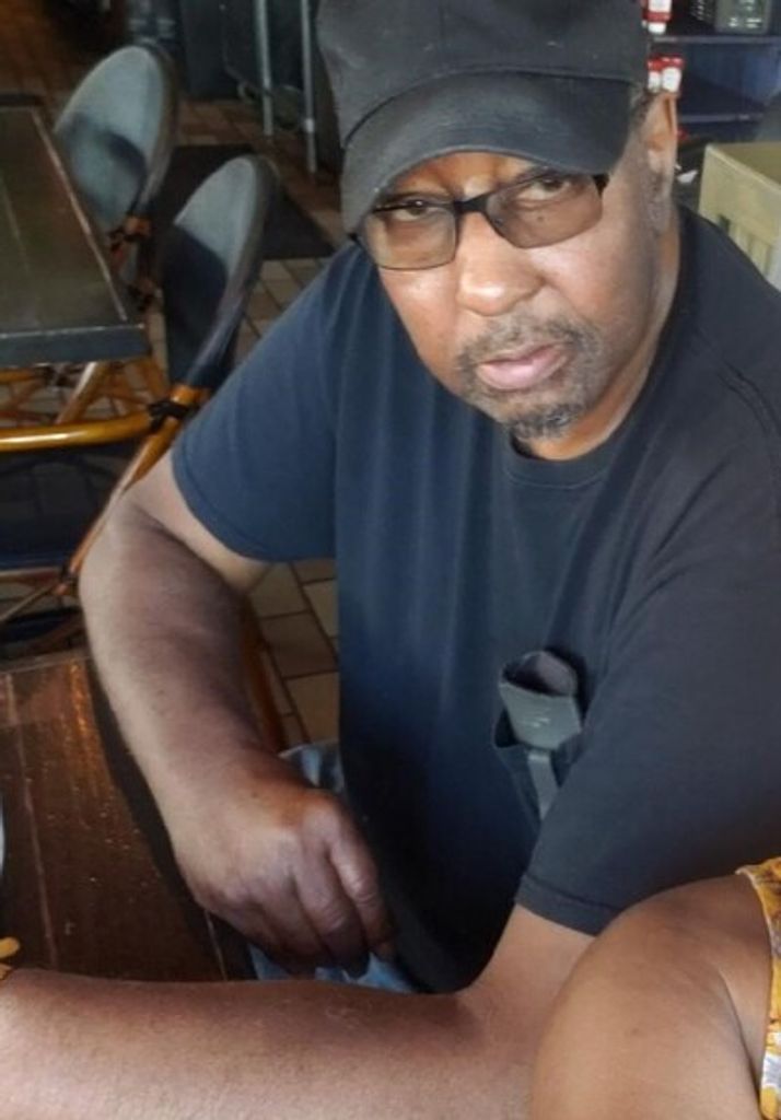 Russell Junior Burrus Profile Photo