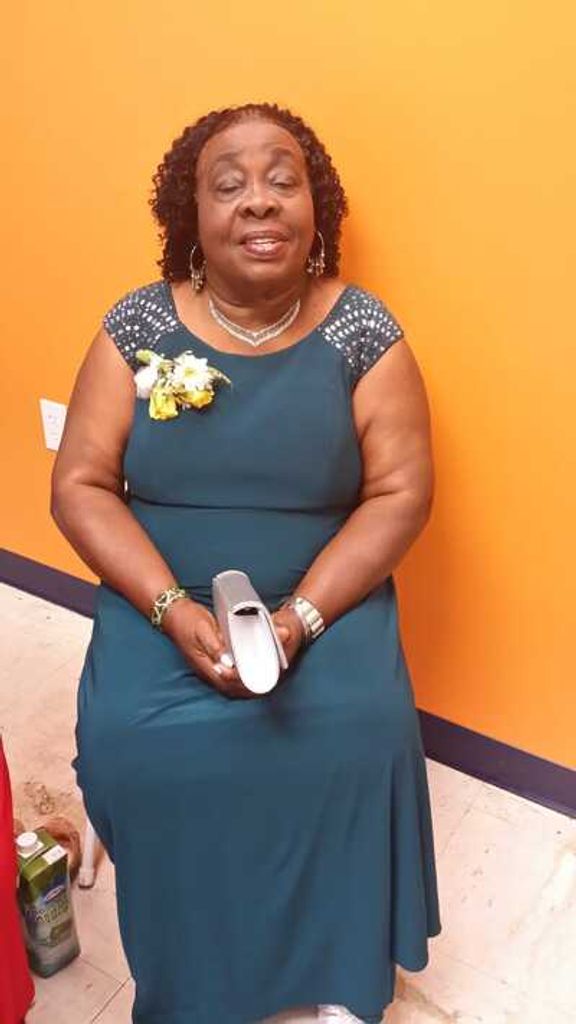 Ms. Lera Thomas Profile Photo