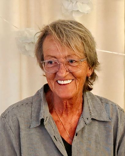 Lorilee Gay Benson's obituary image