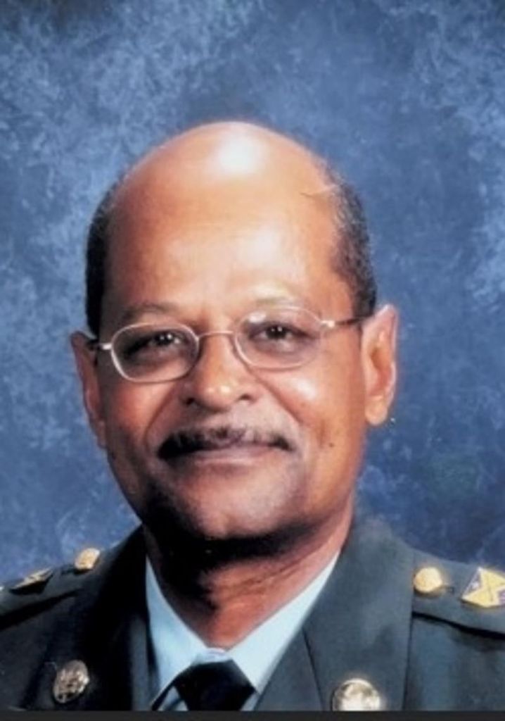 Kenneth Dwight Roberts Profile Photo