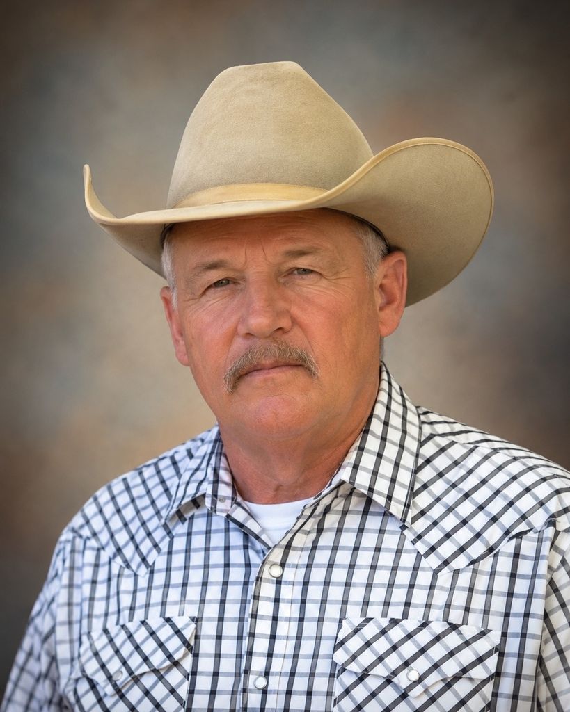 Wayne Lux Profile Photo