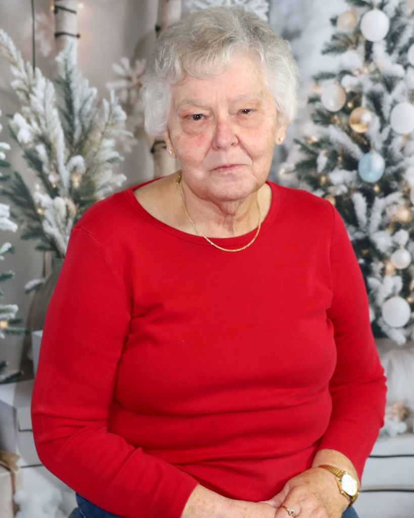 Betsy (Overbey) Price Profile Photo