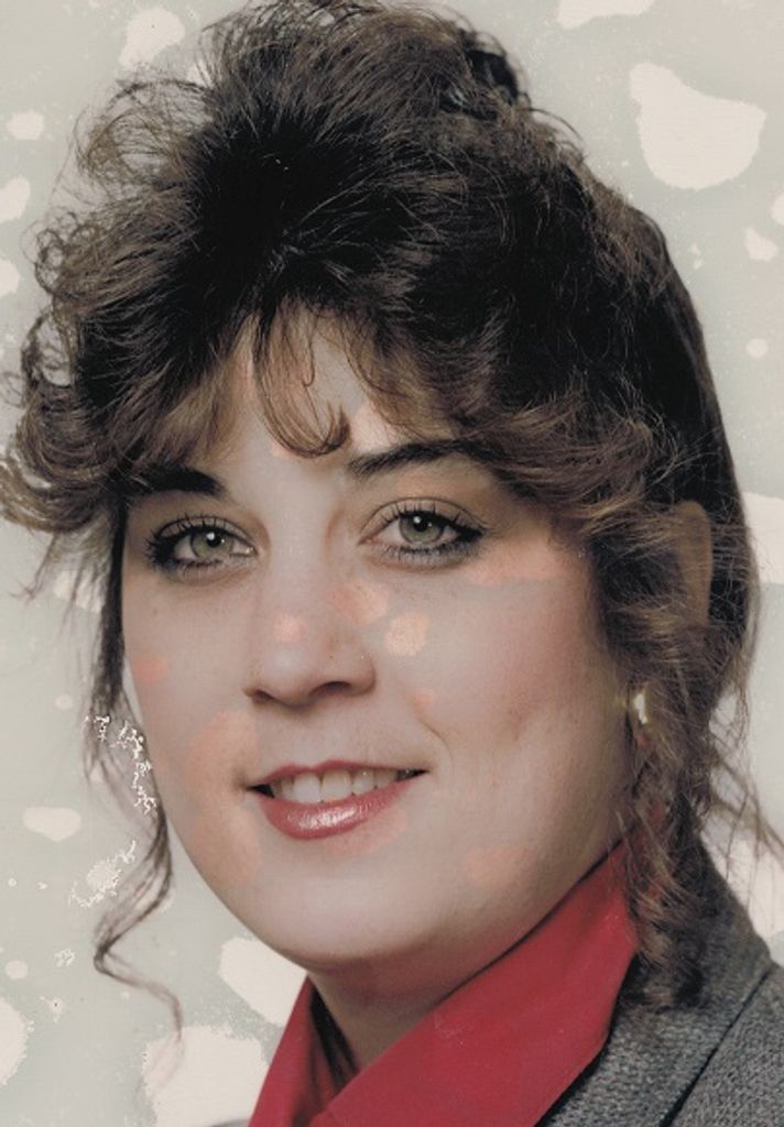 Karen Edwards-Ulanowski