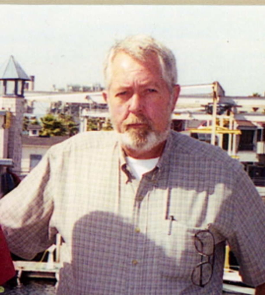 Douglas  Martin Profile Photo