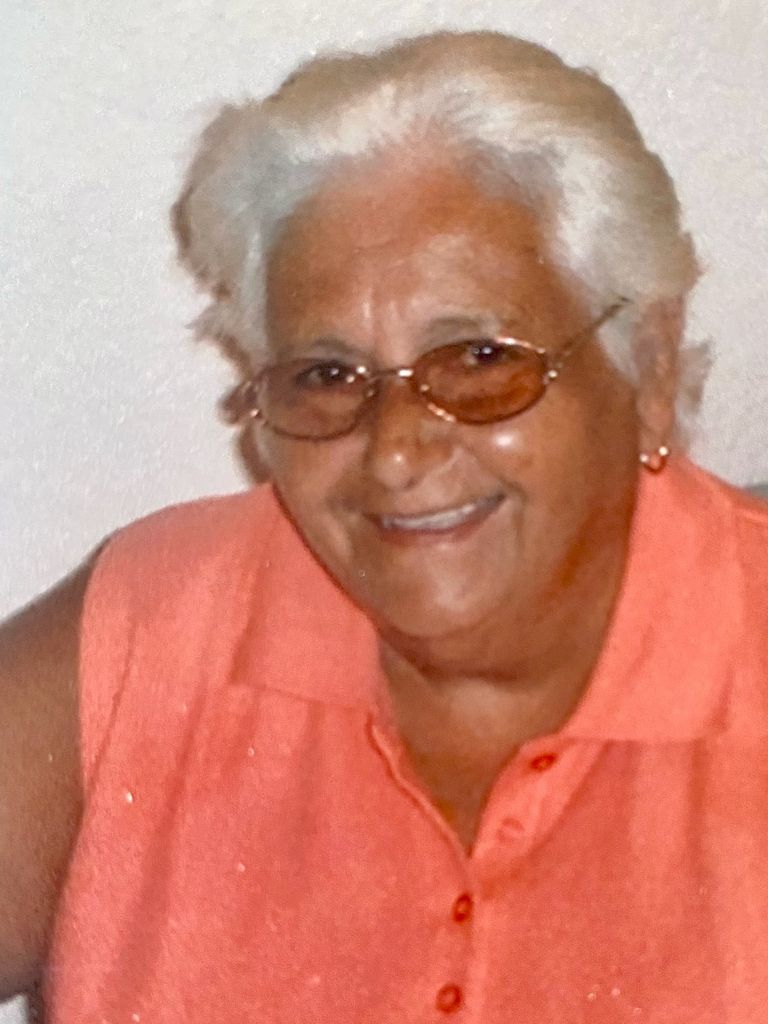 Luz Delia Calero Cruz