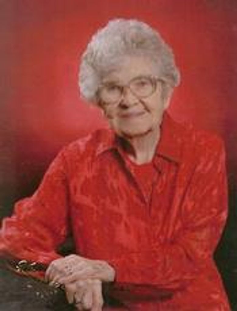 Edna M Farrington Parrish