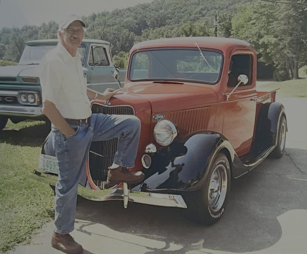 Larry Ralph Harwood Profile Photo