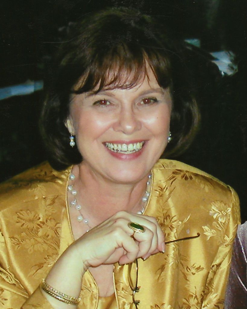 Gwen Knight Snowden Profile Photo
