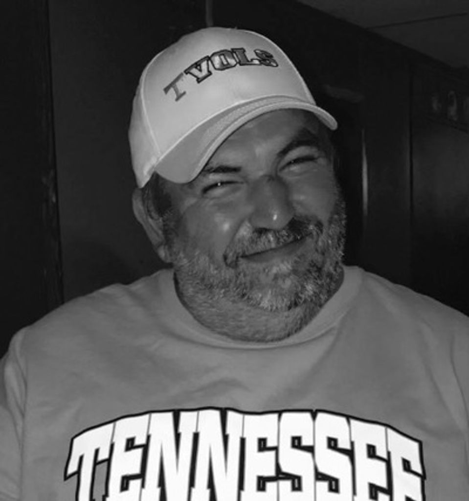 Mike Webb Profile Photo