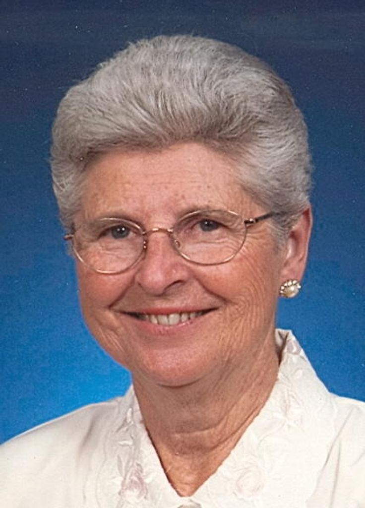 Virginia Mae "Ginny" Hartzheim