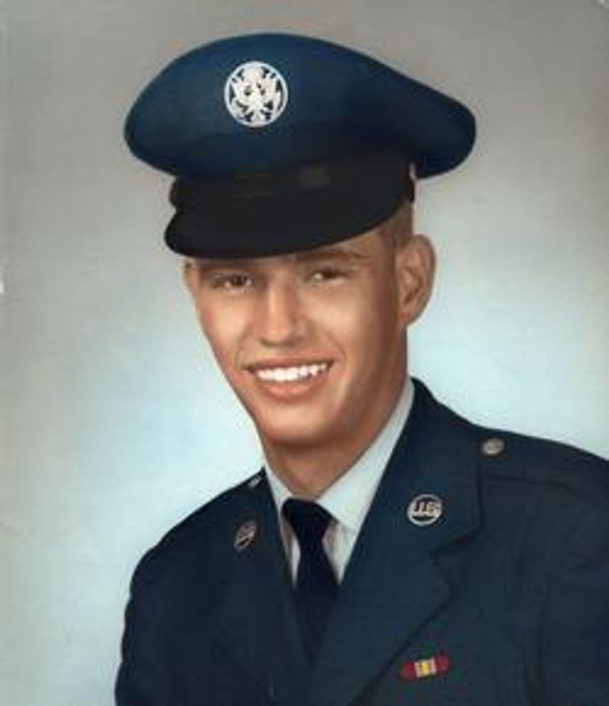 Joe Carpenter Reeves, Jr. Profile Photo