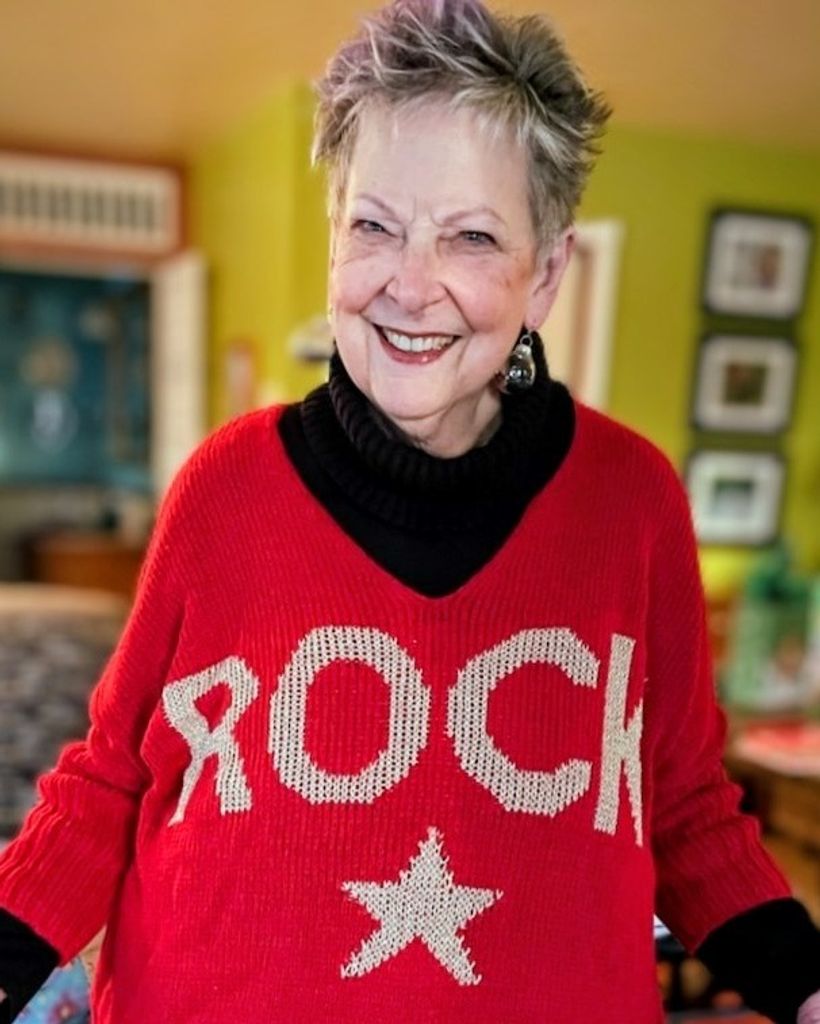 Eva Jane Moore Profile Photo